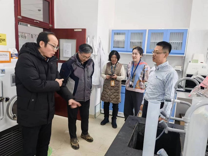 1703579477146001209.jpg 31.jpg